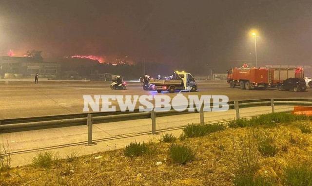 Φωτιά ΤΩΡΑ: Κλειστή και στα δύο ρεύματα η Αθηνών - Λαμίας - Ποιοι εξαιρούνται