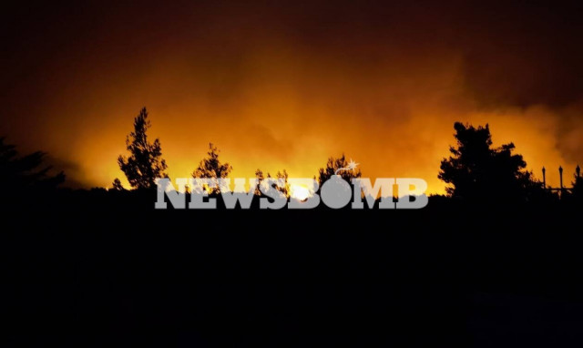 Άγιος Στέφανος: Δύο προσαγωγές για εμπρησμό - Τους έπιασαν με μπιτόνια βενζίνης