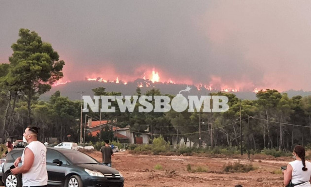 Νέο μήνυμα του 112: Εκκενώστε τους Θρακομακεδόνες - Προς Αχαρνές κατευθύνονται οι πολίτες