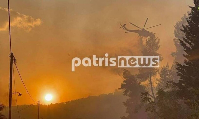 Large fire front rekindles at Achladini, Ancient Olympia
