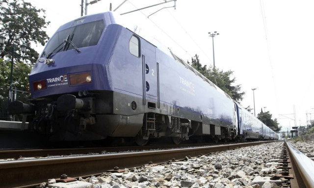 ΤΡΑΙΝΟΣΕ: Καταργήσεις δρομολογίων για την Κυριακή λόγω των πυρκαγιών