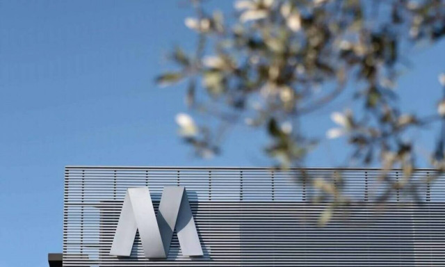 Mytilineos : Προχώρησε στη δωρεά 4 μισθωμένων ελικοπτέρων για τις ανάγκες της Πυροσβεστικής