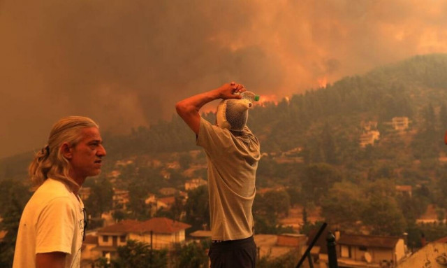 Η οργή του κόσμου δεν μπορεί να κρυφτεί...