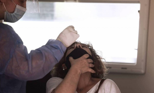 Κορoνοϊός - Κρήτη: Δοκιμάζονται τα όρια του συστήματος υγείας στο νησί