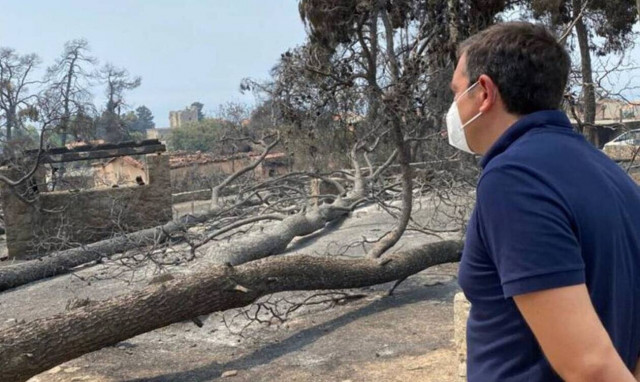 ΣΥΡΙΖΑ: Επιχείρηση αποδόμησης της κυβέρνησης με πρώτο βήμα τη συνέντευξη τύπου του Αλέξη Τσίπρα