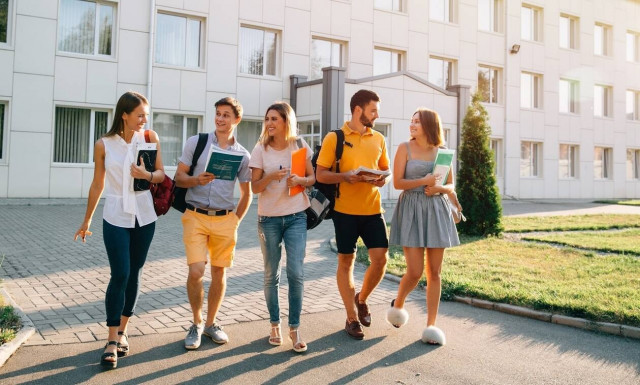 Οι τάσεις του 2021: Τι σπουδάζουν οι νέοι στον κόσμο σήμερα 