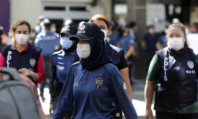 Τουρκία: «Θερίζει» ο κορονοϊός - 26.000 κρούσματα σε 24 ώρες