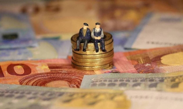 e-ΕΦΚΑ: Οι ημερομηνίες πληρωμής κύριων και επικουρικών συντάξεων