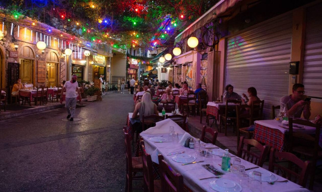 Κορονοϊός: Η μετάλλαξη «Δέλτα» αλλάζει τα δεδομένα - «Καμπανάκι» για δύσκολο Φθινόπωρο