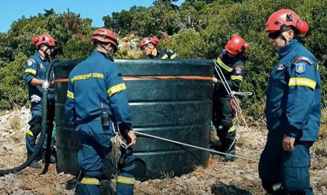 Πυροσβεστική: Τα «άγνωστα» πληρώματα helitack – Πώς επεμβαίνουν σε δυσπρόσιτες φωτιές
