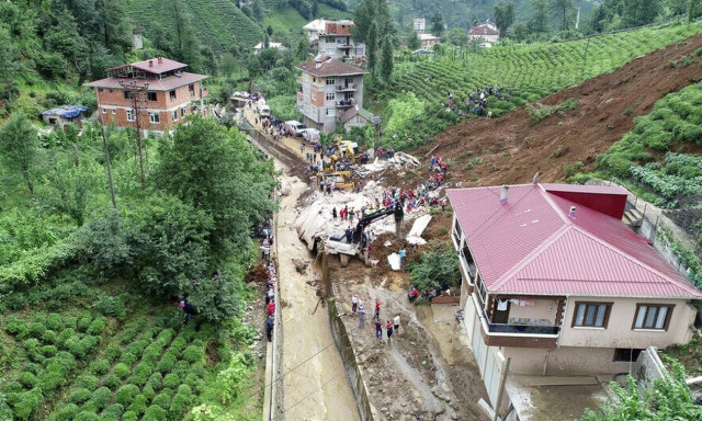 Τουρκία: Τέσσερις νεκροί, ένας αγνοούμενος από αιφνίδιες πλημμύρες