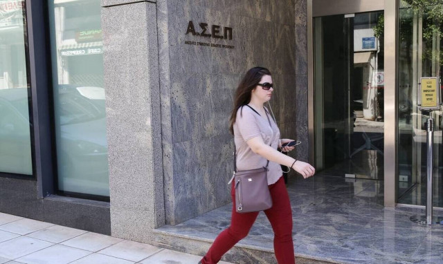 Σε υψηλά 24 μηνών οι προσλήψεις εργαζομένων