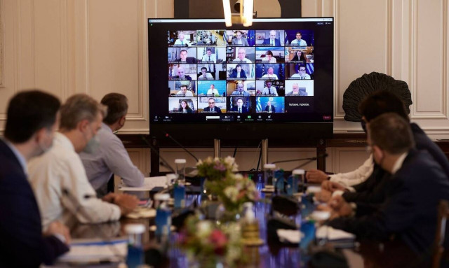 Μίνι ανασχηματισμός: Αναβαθμίζεται ο Σκέρτσος - Νέος κυβερνητικός εκπρόσωπος ο Γιάννης Οικονόμου