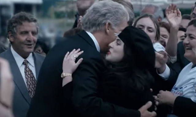 Μπιλ Κλίντον: Το «σκάνδαλο Λεβίνσκι» αναβιώνει στη μικρή οθόνη - Αποκαλυπτικό το πρώτο τρέιλερ