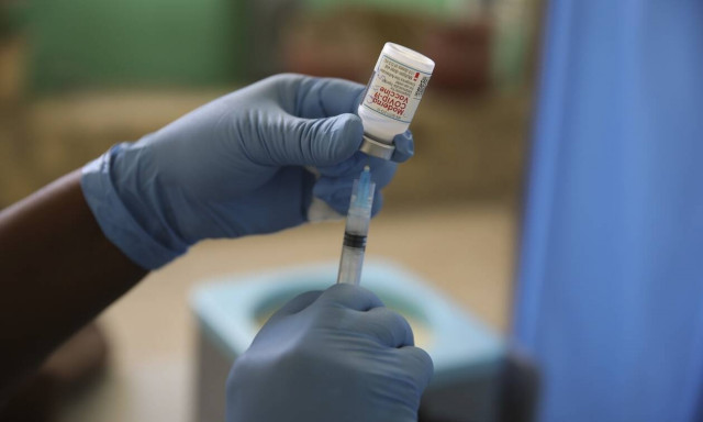 Εμβόλια κορονοϊού: 5 ερωταπαντήσεις για τις αναμνηστικές δόσεις