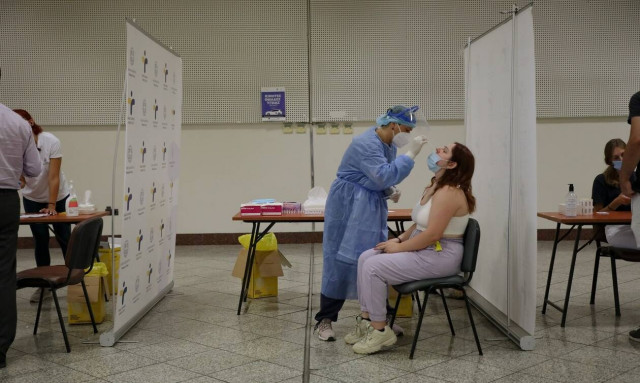 Κορονοϊός - ΕΟΔΥ: Πού γίνονται την Κυριακή (15/08) δωρεάν τεστ