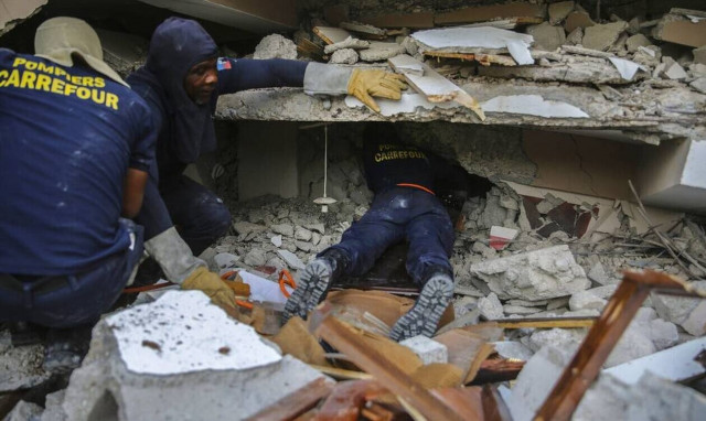 Σεισμός στην Αϊτή: Η χώρα θρηνεί τουλάχιστον 1.300 νεκρούς - Οι τραυματίες είναι πάνω από 5.700