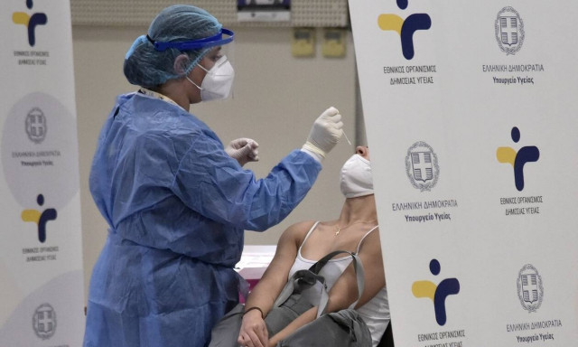 Λινού: Τι είναι το post covid σύνδρομο - Πόσο κινδυνεύουν όσοι πέρασαν ελαφριά τη νόσο