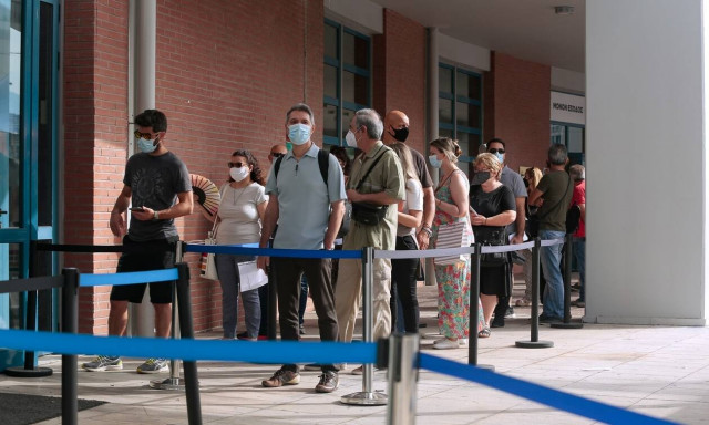 Τρίτη δόση εμβολίου το Φθινόπωρο: Για ποιους «κλείδωσε» - Πόσες μέρες θα μεσολαβούν από τη 2η δόση