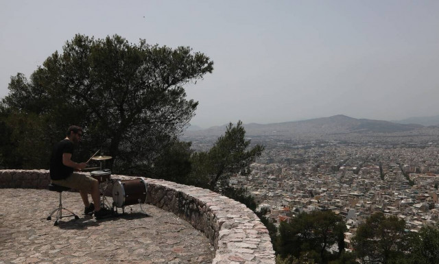 Καιρός: Ανεβαίνει και άλλο η θερμοκρασία - Σε ποιες περιοχές θα πιάσει 39άρια