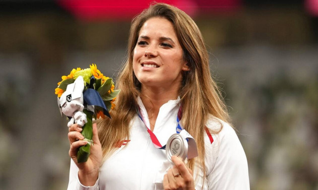 Σπουδαία κίνηση: Δημοπράτησε το Ολυμπιακό μετάλλιο για την επέμβαση αγοριού οκτώ μηνών