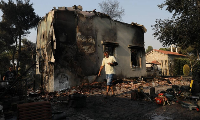 Υπουργείο Εσωτερικών: Αυτά ισχύουν για την πρώτη βοήθεια των 600 ευρώ σε πυρόπληκτους