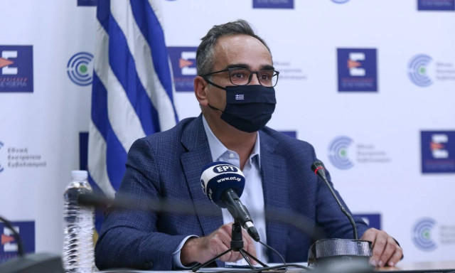 LIVE η ενημέρωση από το υπουργείο Υγείας για την πορεία της πανδημίας στη χώρα μας