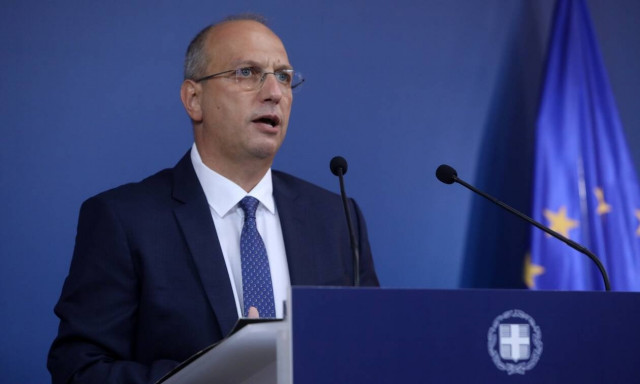 Οικονόμου στο Newsbomb.gr: Φτηνό πυροτέχνημα η κριτική της αντιπολίτευσης για το επιτελικό κράτος