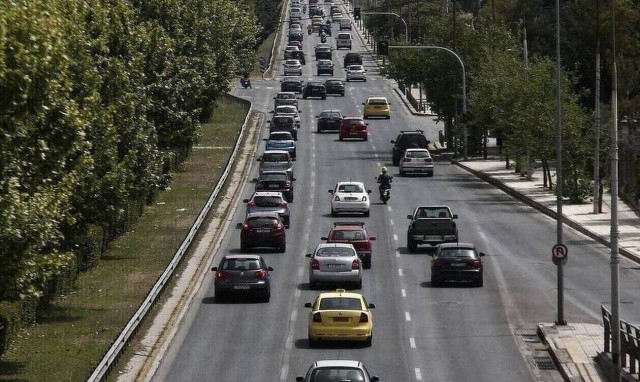 Άρση ακινησίας οχημάτων ενόψει διακοπών 