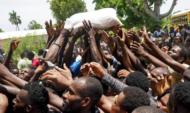 Αϊτή: Από τους αιμοσταγείς δικτάτορες των «βουντού», στην εισβολή των ΗΠΑ και τα φονικά Ρίχτερ