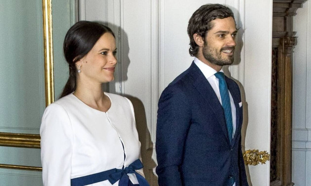 O πρίγκιπας Καρλ Φιλίπ και η πριγκίπισσα Σοφία της Σουηδίας βάπτισαν το τρίτο παιδί τους