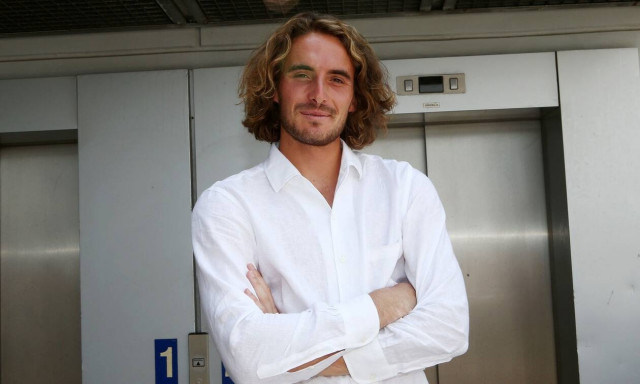 Καθηγητής φαρμακολογίας απαντά στον Στέφανο Τσιτσιπά: Εμβολιάσου άμεσα