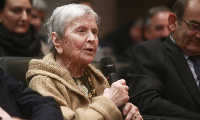 Ελένη Αρβελέρ: Εμβολιαστείτε για να σώσουμε την ανθρωπιά και τον πολιτισμό μας