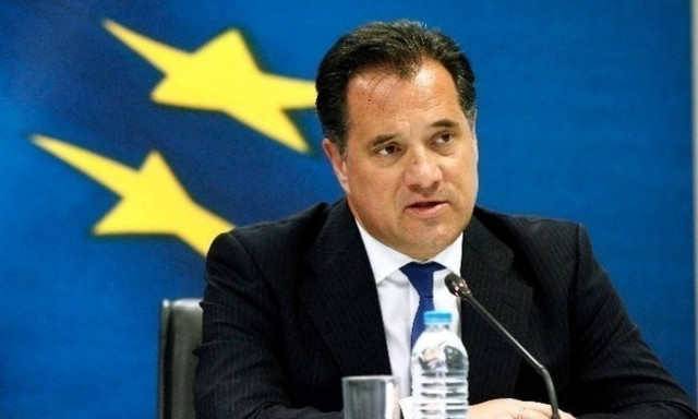 Άδωνις Γεωργιάδης για ανεμβολίαστους: «Δεν θα μπορούν να πάνε πουθενά»