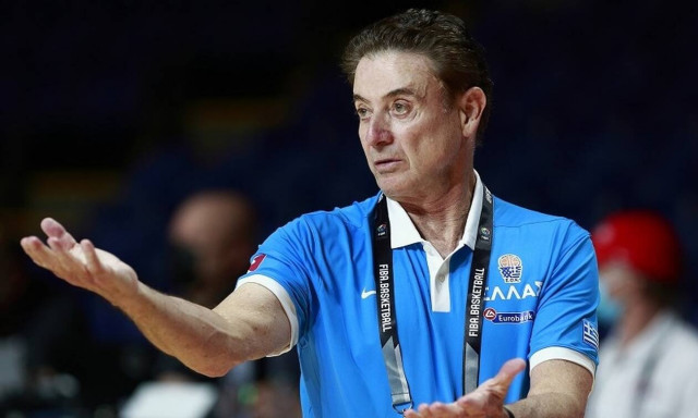 Ρικ Πιτίνο: Ξενάγησε τους παίκτες του στην Ακρόπολη (photo)