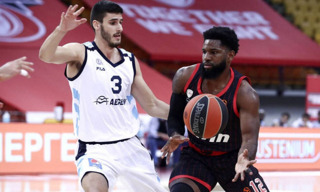 Ολυμπιακός: Αποφασίζει για Μάρτιν στις αρχές του Σεπτέμβρη