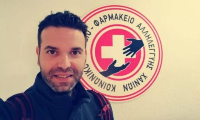 Κρητικός γιατρός κατά των αρνητών: «Ανυπομονείτε να πεθάνει κάποιος εμβολιασμένος!»