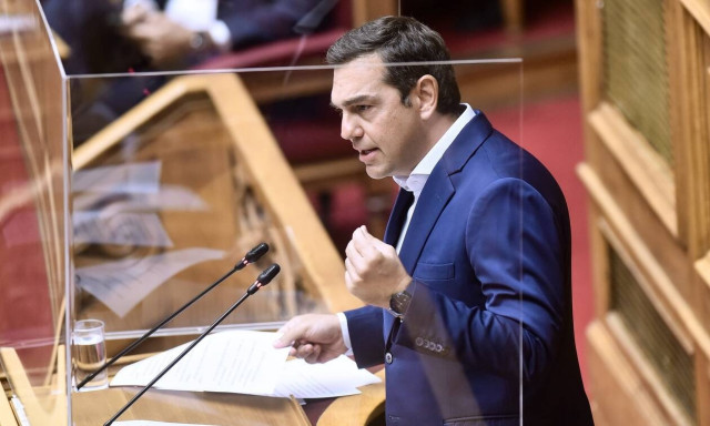 Στην επίθεση περνάει ο ΣΥΡΙΖΑ διευρύνοντας την ατζέντα της αντιπαράθεσης με πανδημία και Παιδεία