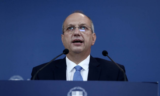 Ο Γιάννης Οικονόμου