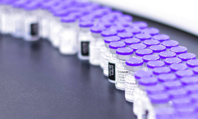 Τρίτη δόση εμβολίου: Τι θα κρίνει τη χορήγησή της σε όλους – Έγκριση από τον FDA ζητά η Pfizer