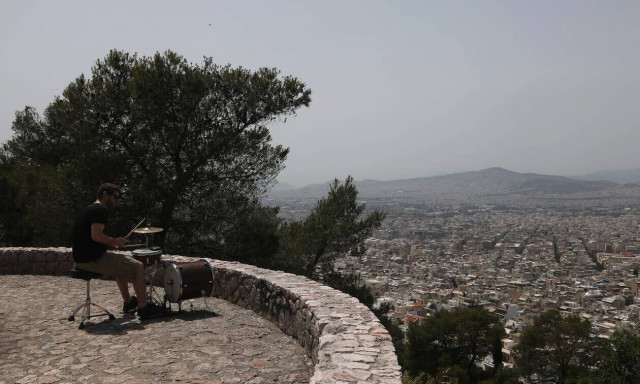 Καιρός: Άνοδος της θερμοκρασίας και τοπικές βροχοπτώσεις την Πέμπτη (26/8)