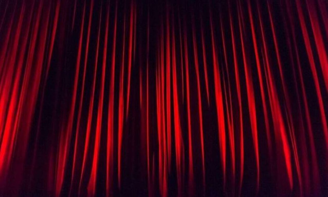 Πέθανε ηθοποιός της «Δυναστείας» δέκα ημέρες αφού διαγνώστηκε με καρκίνο