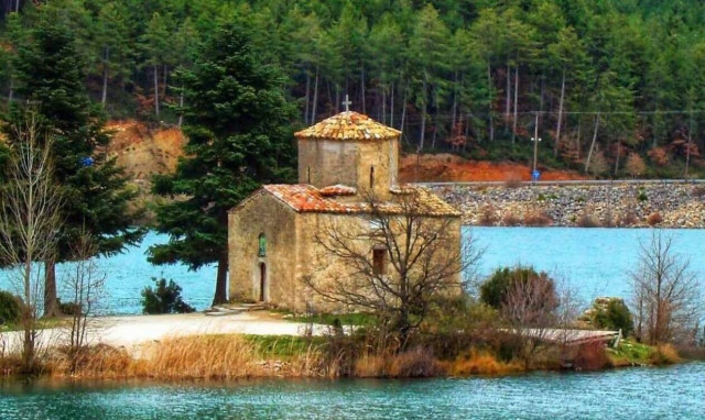 Άγιος Φανούριος: Τα συγκλονιστικά θαύματα, η εύρεση της εικόνας και το έθιμο της Φανουρόπιτας