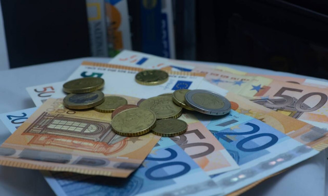 Έρχονται νέες φοροελαφρύνσεις