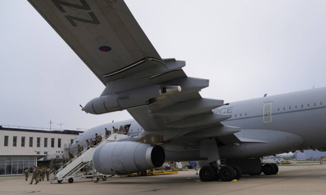 Αφγανιστάν:  Έφυγε η τελευταία βρετανική πτήση απομάκρυνσης πολιτών από την Καμπούλ