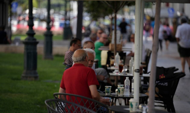 Σε «μίνι lockdown» η εστίαση από τις 13 Σεπτεμβρίου - Αντιδράσεις στον κλάδο