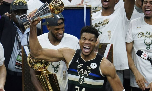 NBA: Τα 100 καλύτερα καρφώματα της σεζόν - Στην 7η θέση ο Γιάννης Αντετοκούνμπο