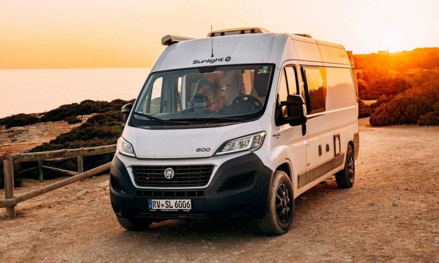 Εργασία και χαρά εν κινήσει