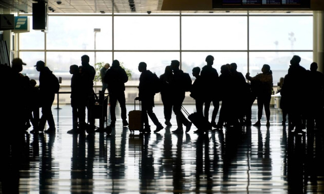 Reuters: Η ΕΕ προς επιβολή περιορισμών στα ταξίδια από ΗΠΑ και 5 άλλες χώρες