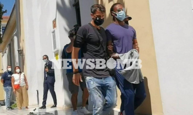 Ρούμπεν Σεμέδο: Με χειροπέδες στον Εισαγγελέα - Συνελήφθη και ο Νιγηριανός (vid)